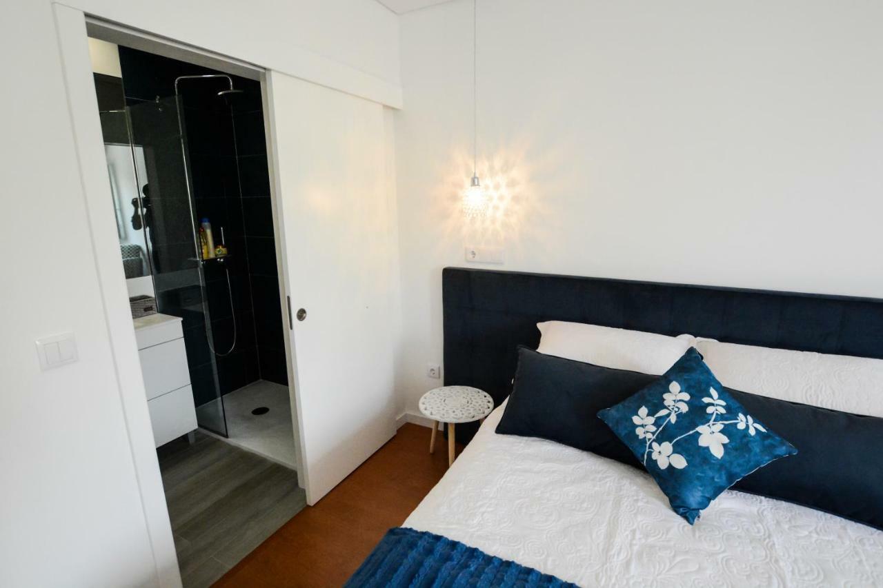 Luxury Golden River Apartment - In The Heart Of City Center And Wine Cellars 加亚新城 外观 照片