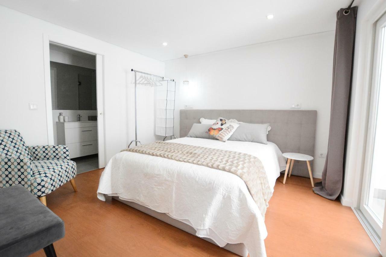 Luxury Golden River Apartment - In The Heart Of City Center And Wine Cellars 加亚新城 外观 照片