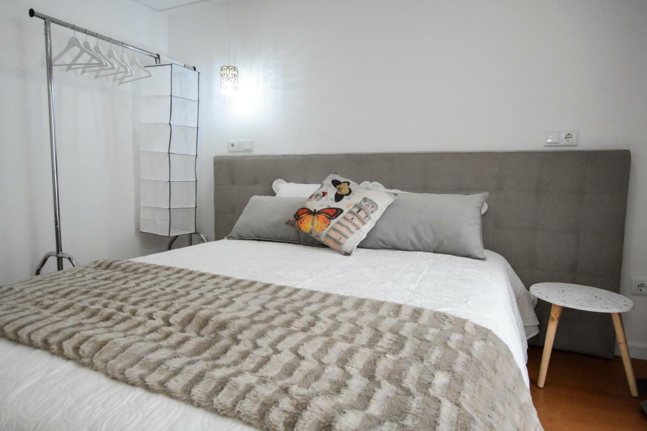 Luxury Golden River Apartment - In The Heart Of City Center And Wine Cellars 加亚新城 外观 照片