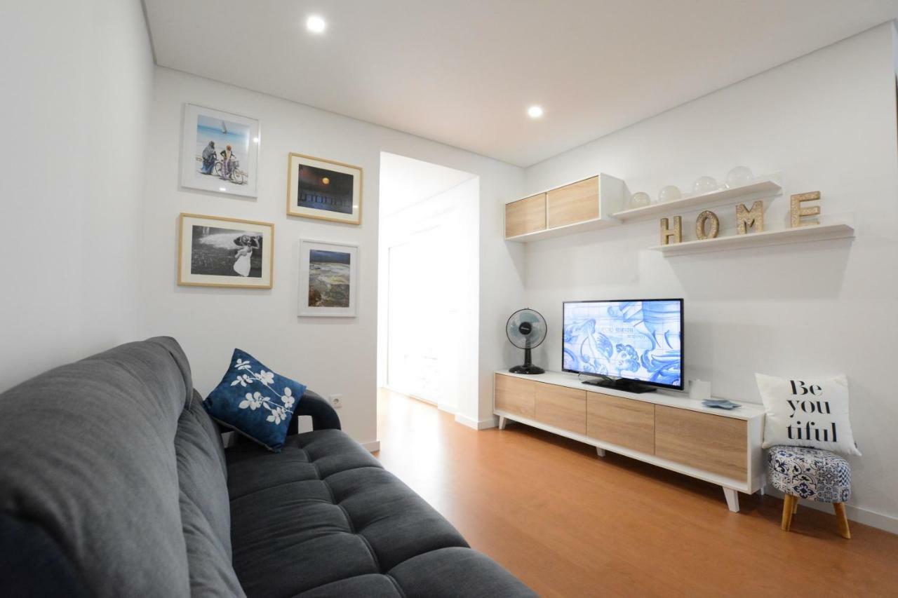 Luxury Golden River Apartment - In The Heart Of City Center And Wine Cellars 加亚新城 外观 照片