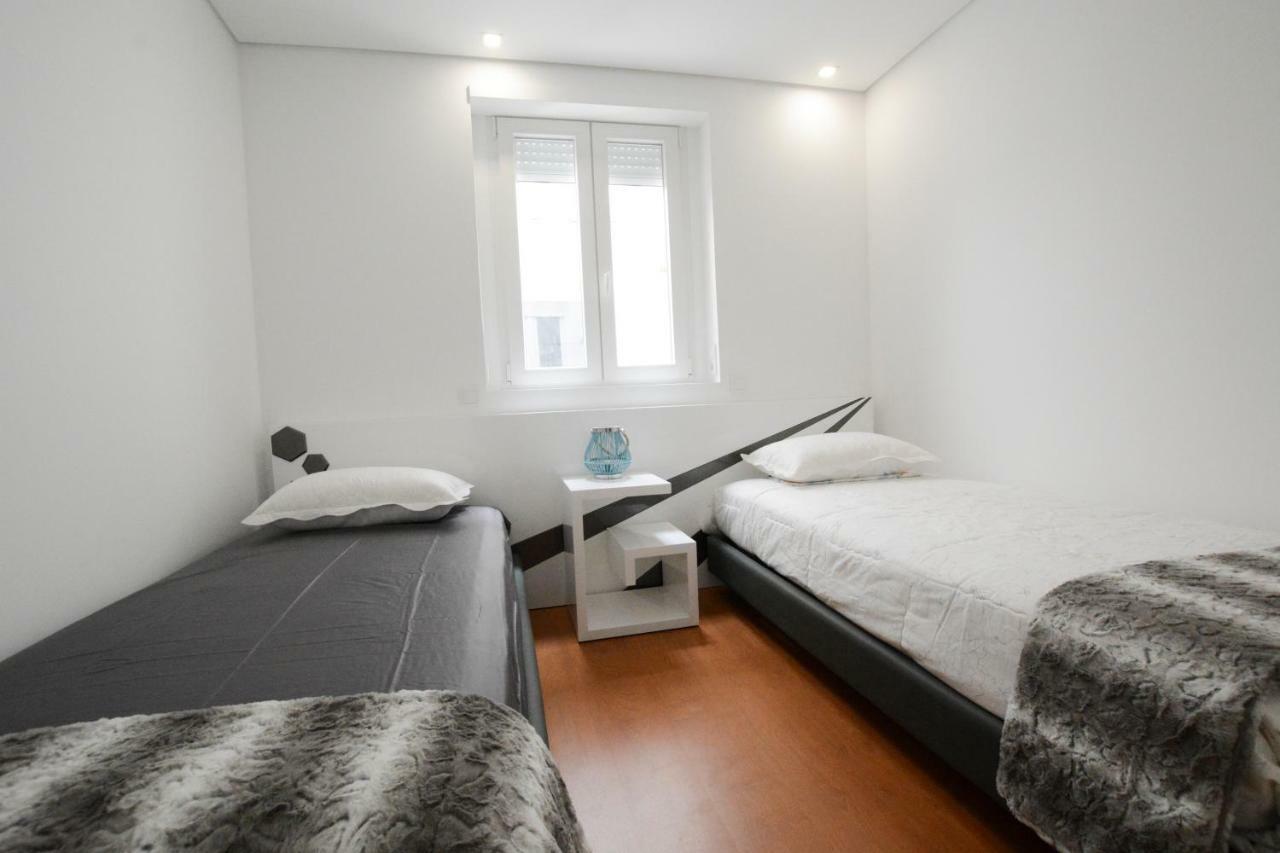 Luxury Golden River Apartment - In The Heart Of City Center And Wine Cellars 加亚新城 外观 照片