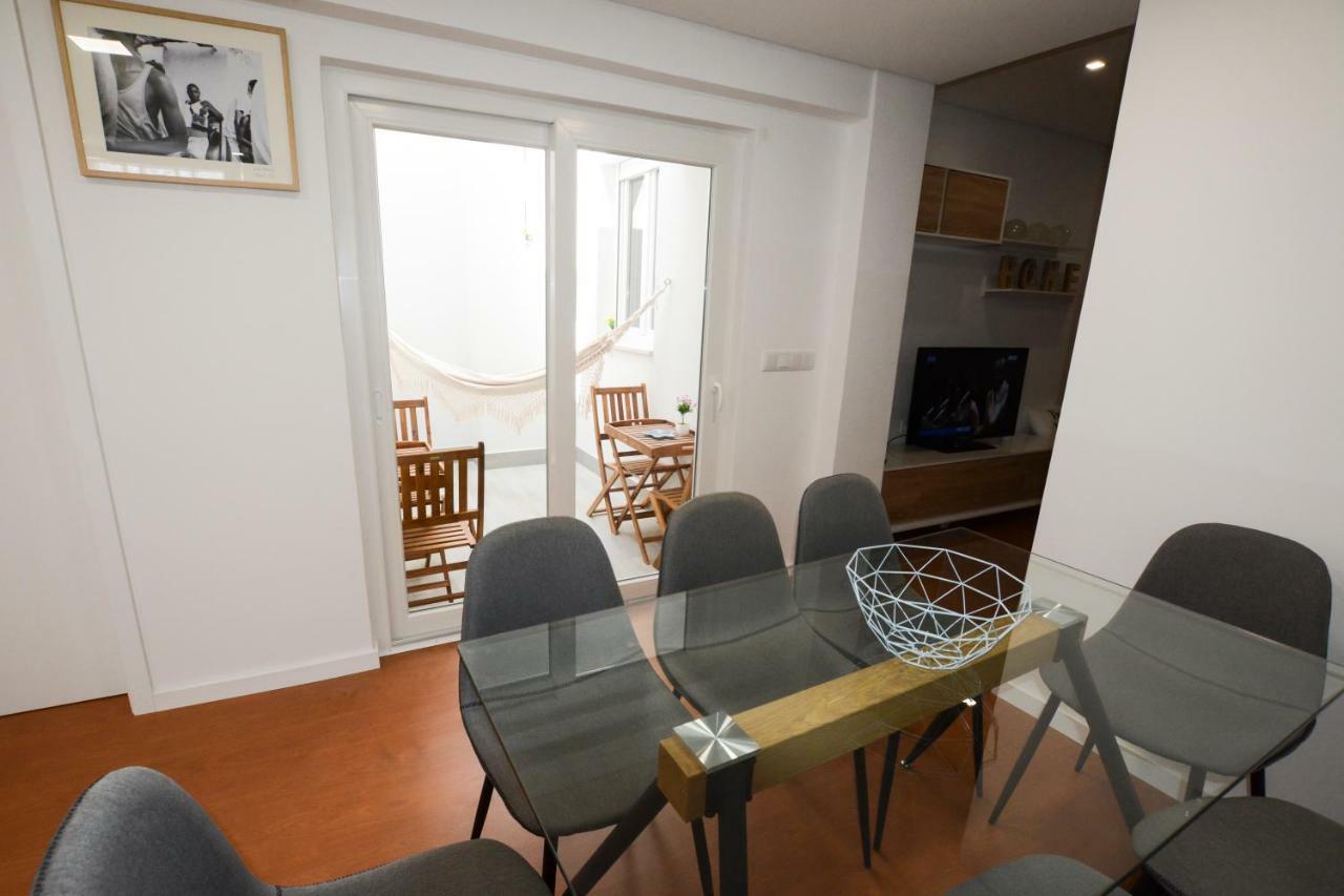 Luxury Golden River Apartment - In The Heart Of City Center And Wine Cellars 加亚新城 外观 照片