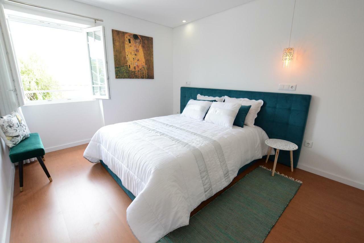 Luxury Golden River Apartment - In The Heart Of City Center And Wine Cellars 加亚新城 外观 照片