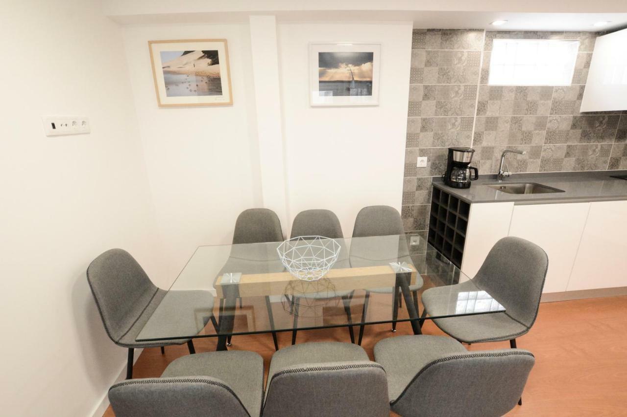 Luxury Golden River Apartment - In The Heart Of City Center And Wine Cellars 加亚新城 外观 照片