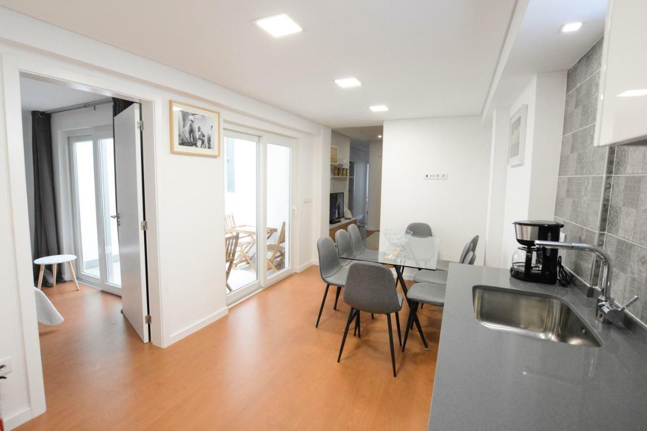 Luxury Golden River Apartment - In The Heart Of City Center And Wine Cellars 加亚新城 外观 照片