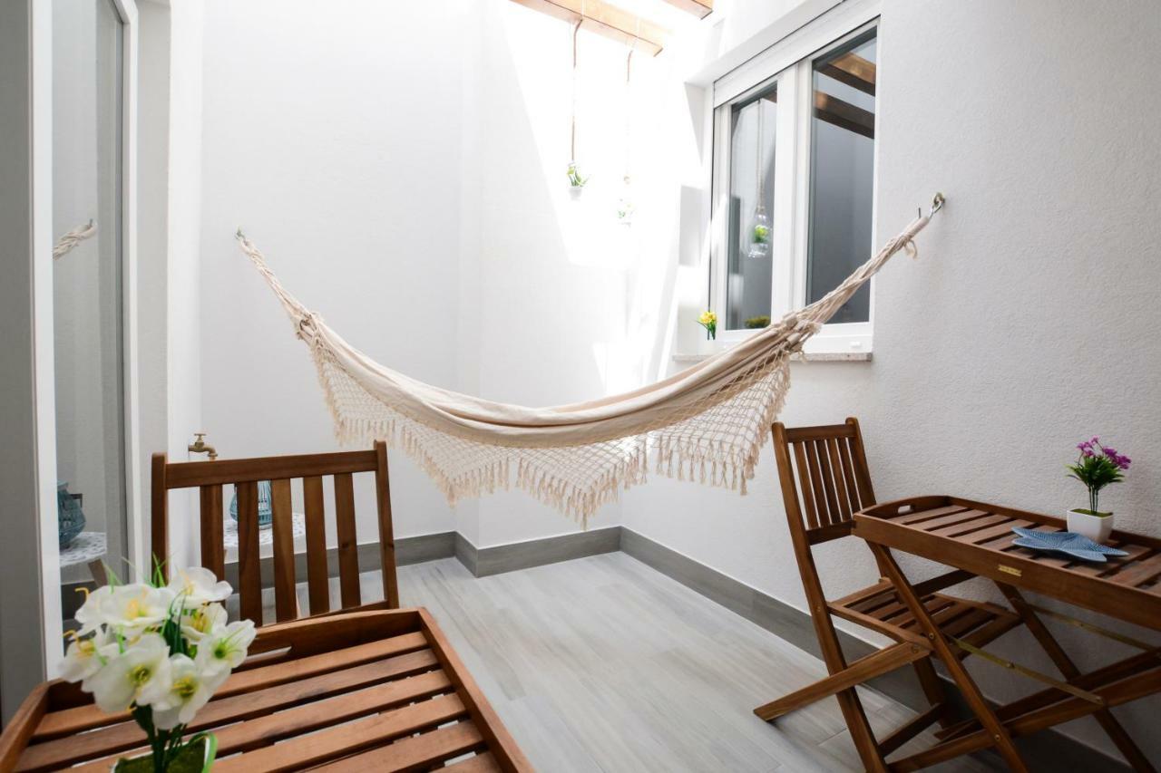 Luxury Golden River Apartment - In The Heart Of City Center And Wine Cellars 加亚新城 外观 照片